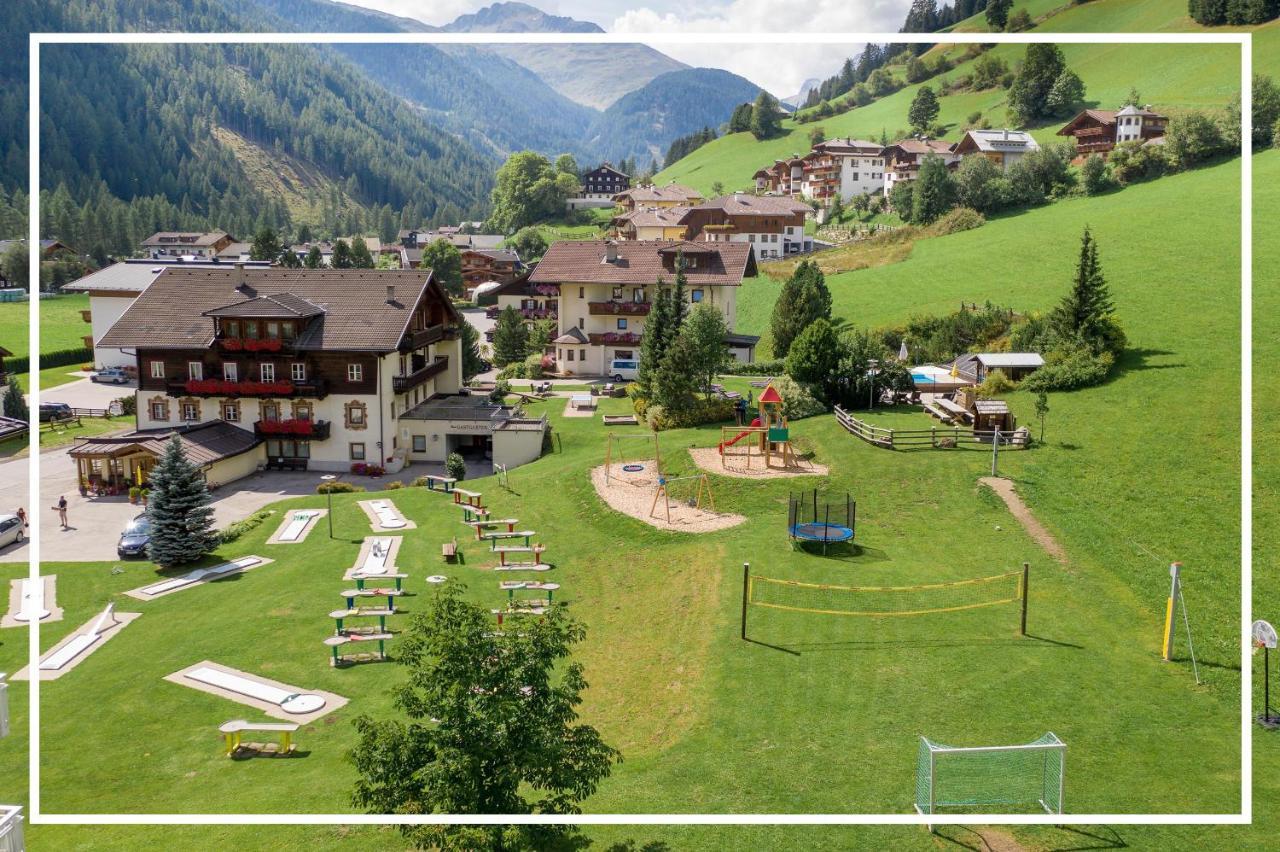 Tyrol Mountain Aparts - Urlaubsresort Hafele ซังคท์ยาคอบ อิน เดเฟอเรกเกิน ภายนอก รูปภาพ