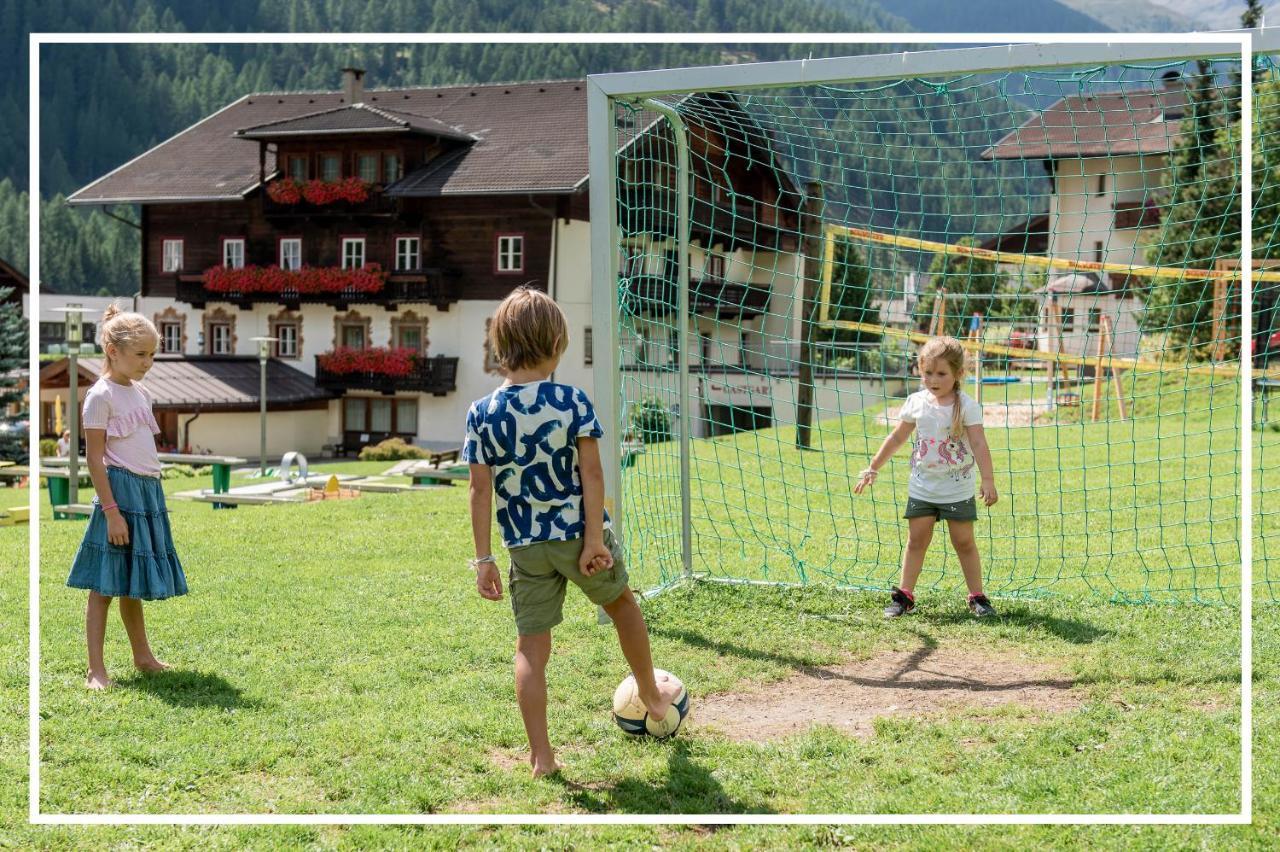 Tyrol Mountain Aparts - Urlaubsresort Hafele ซังคท์ยาคอบ อิน เดเฟอเรกเกิน ภายนอก รูปภาพ