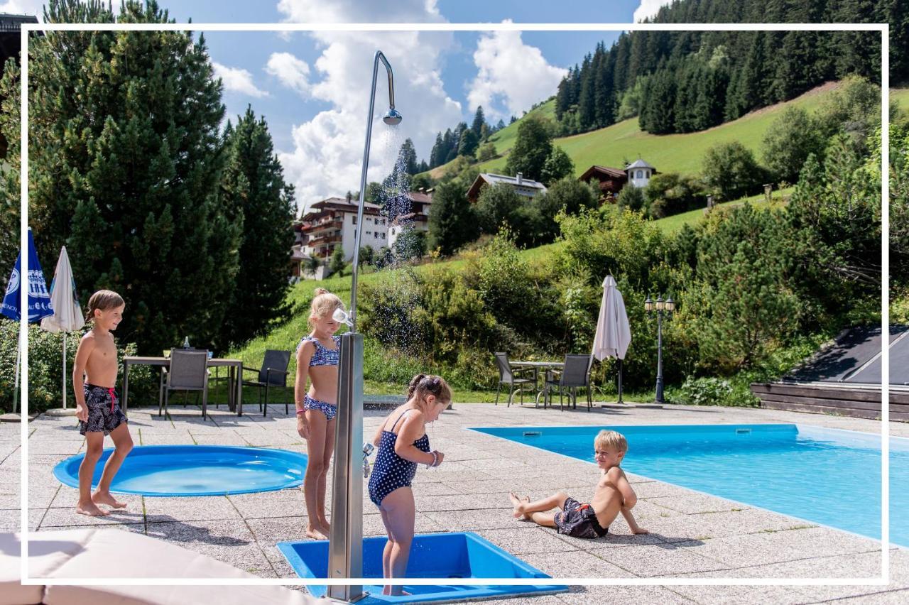 Tyrol Mountain Aparts - Urlaubsresort Hafele ซังคท์ยาคอบ อิน เดเฟอเรกเกิน ภายนอก รูปภาพ